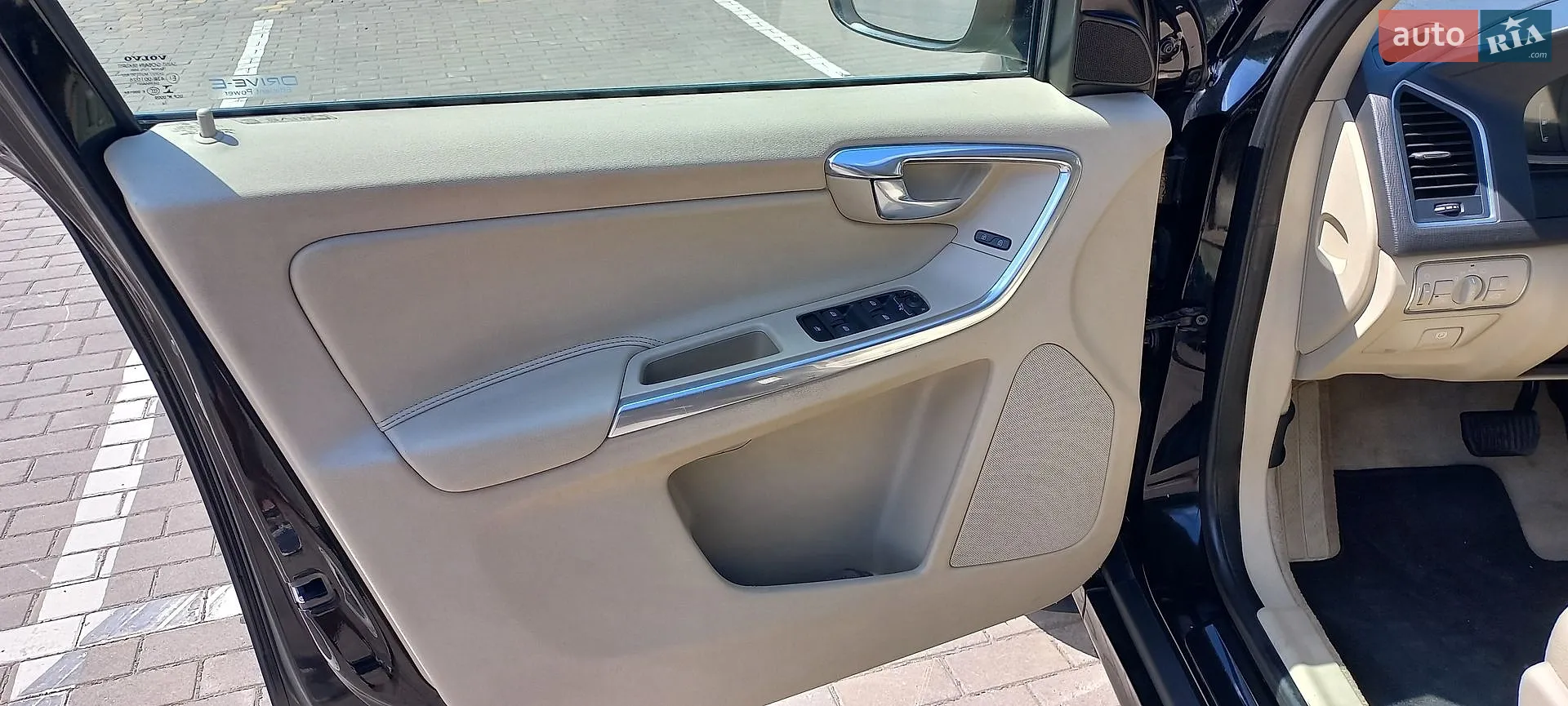 2015 Volvo XC60 - мініатюра 26