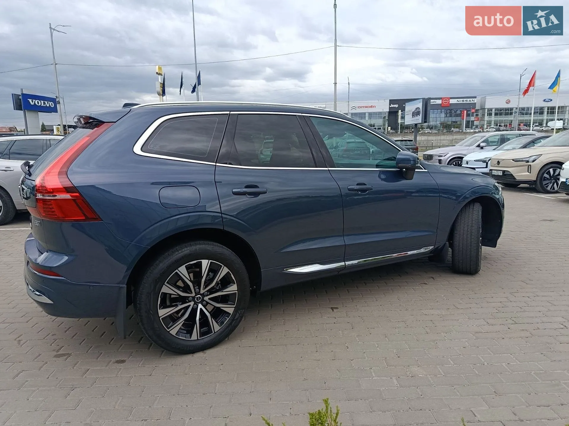 2023 Volvo XC60 - мініатюра 4