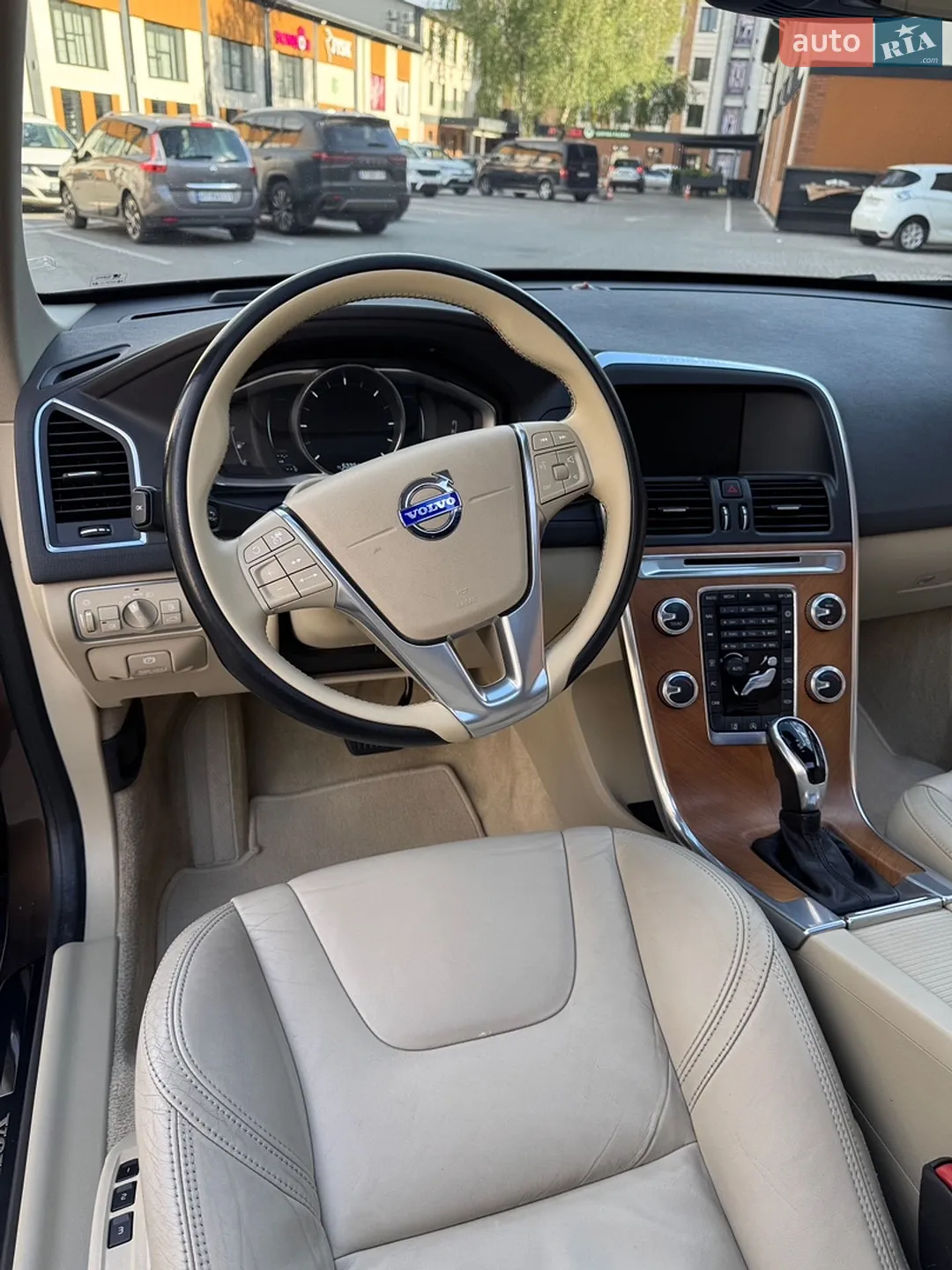 Volvo XC60 2014 VIN YV1DZ73CDF2636918 фото оголошення 30 з 51
