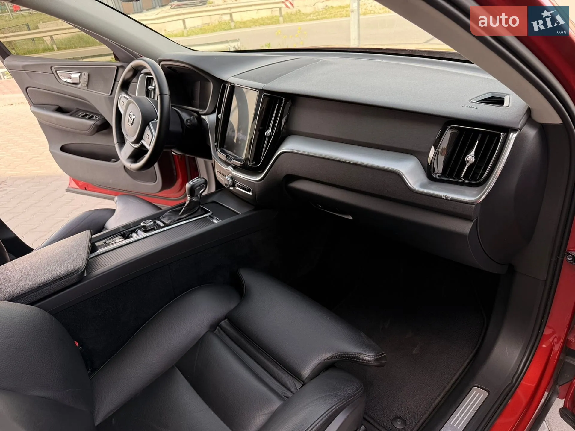 2018 Volvo XC60 - мініатюра 34