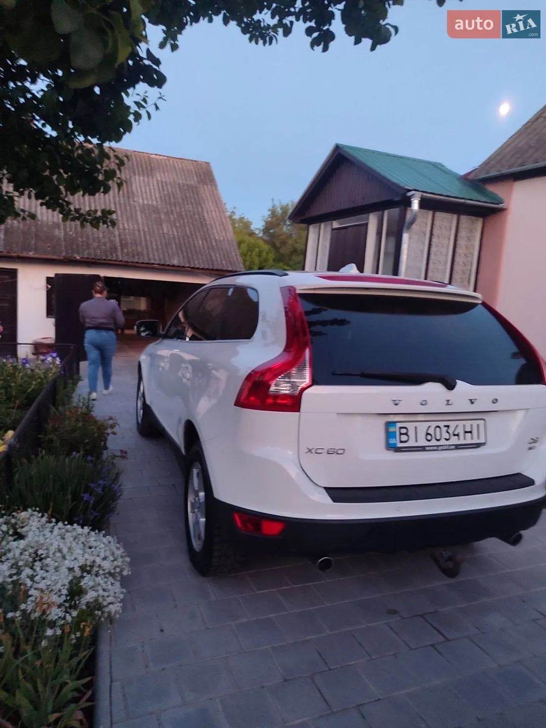 Volvo XC60 2010 VIN YV1DZ7056B2139210 фото оголошення 4 з 18