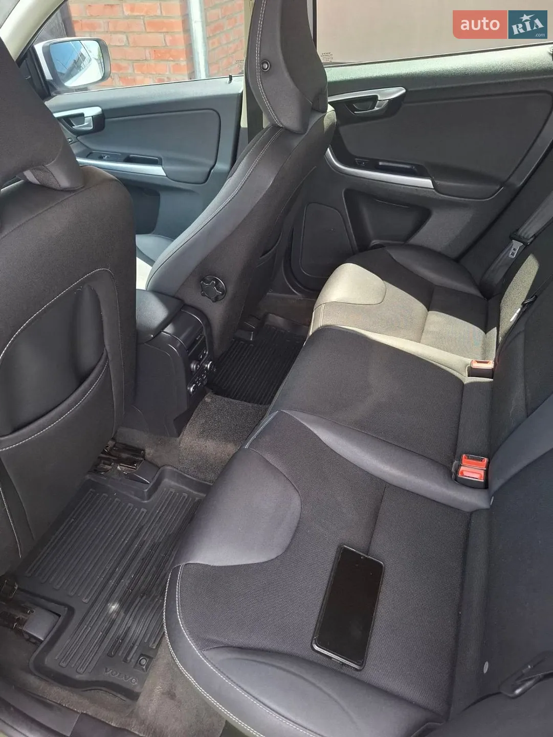 2010 Volvo XC60 - мініатюра 13