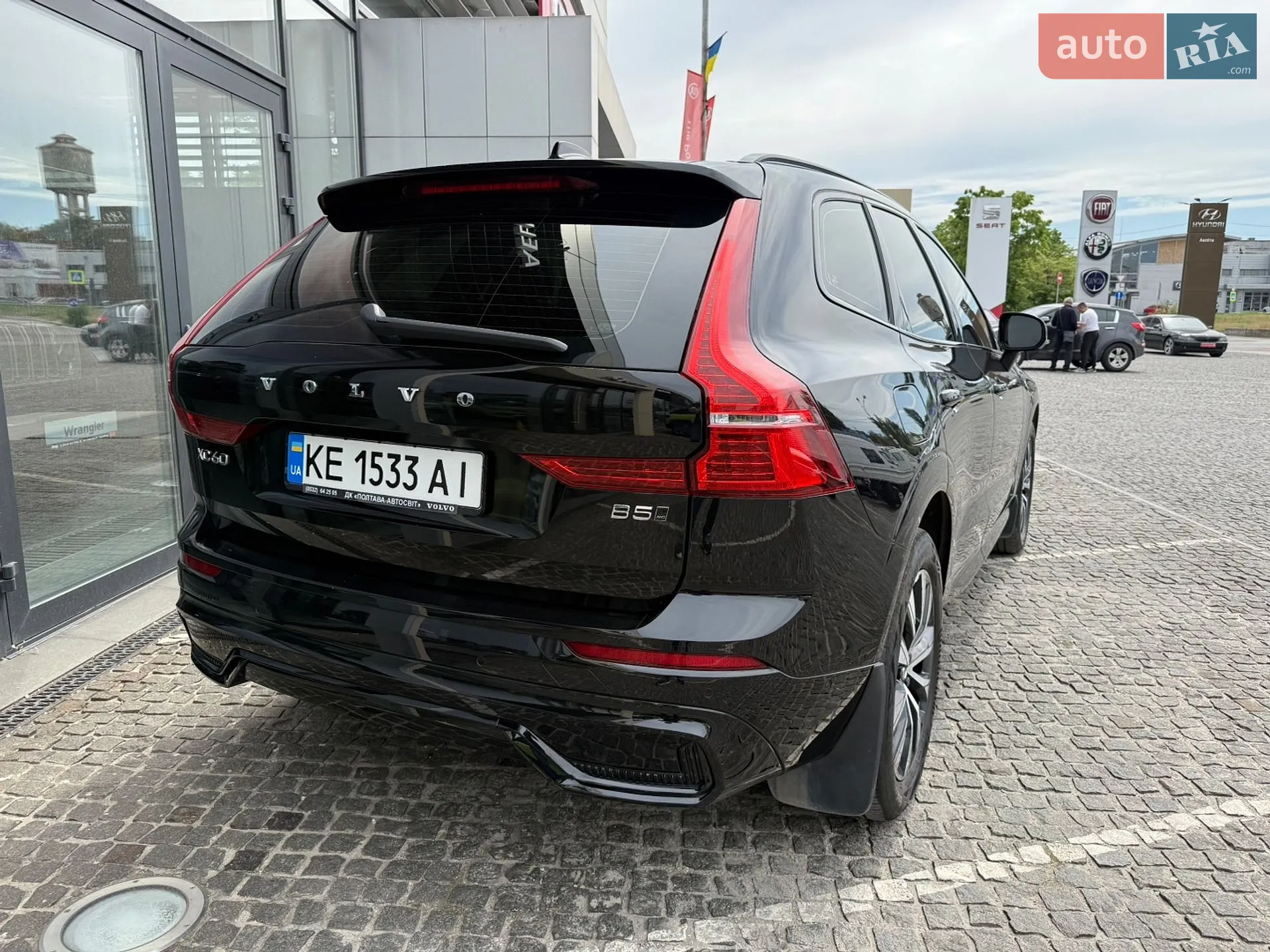 2023 Volvo XC60 - мініатюра 10