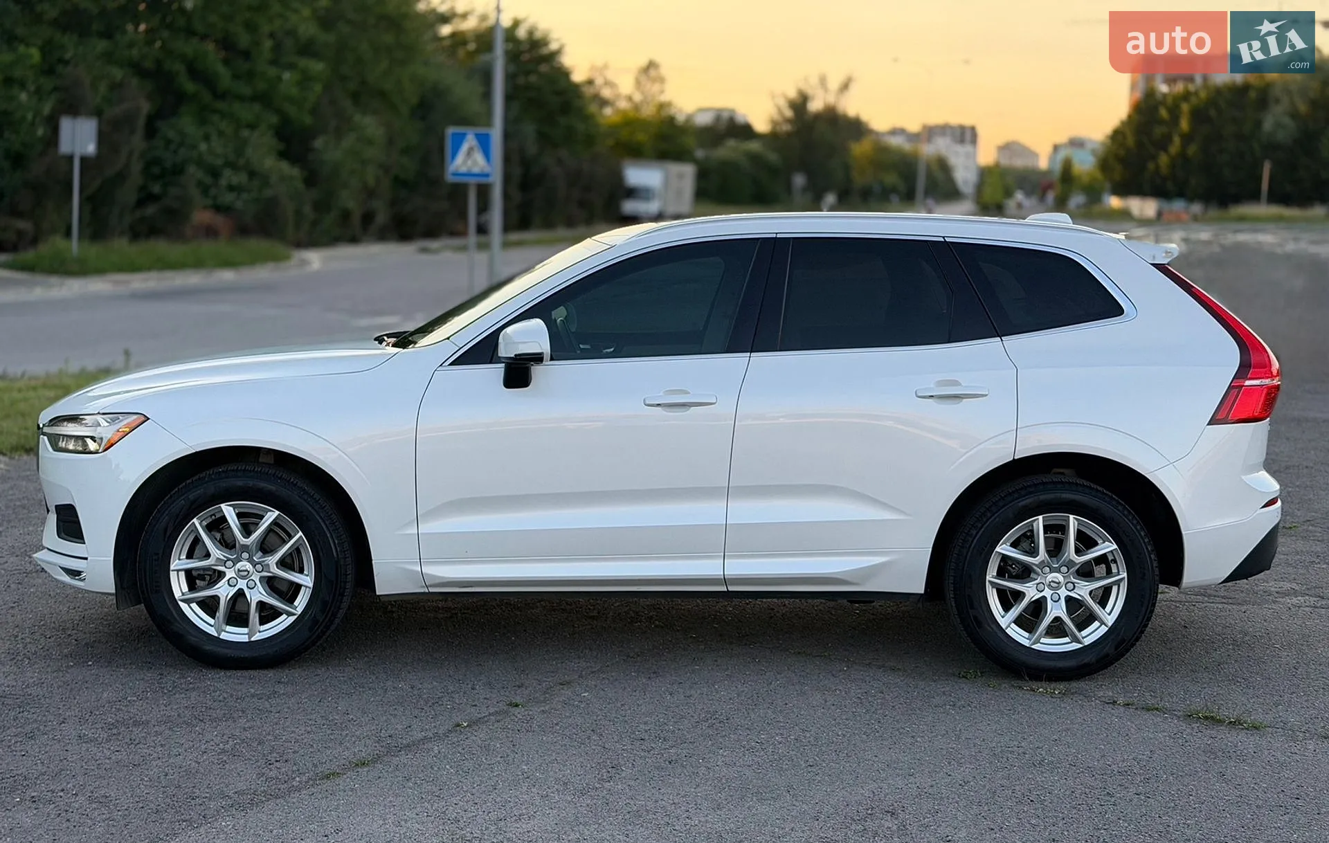 2021 Volvo XC60 - мініатюра 3