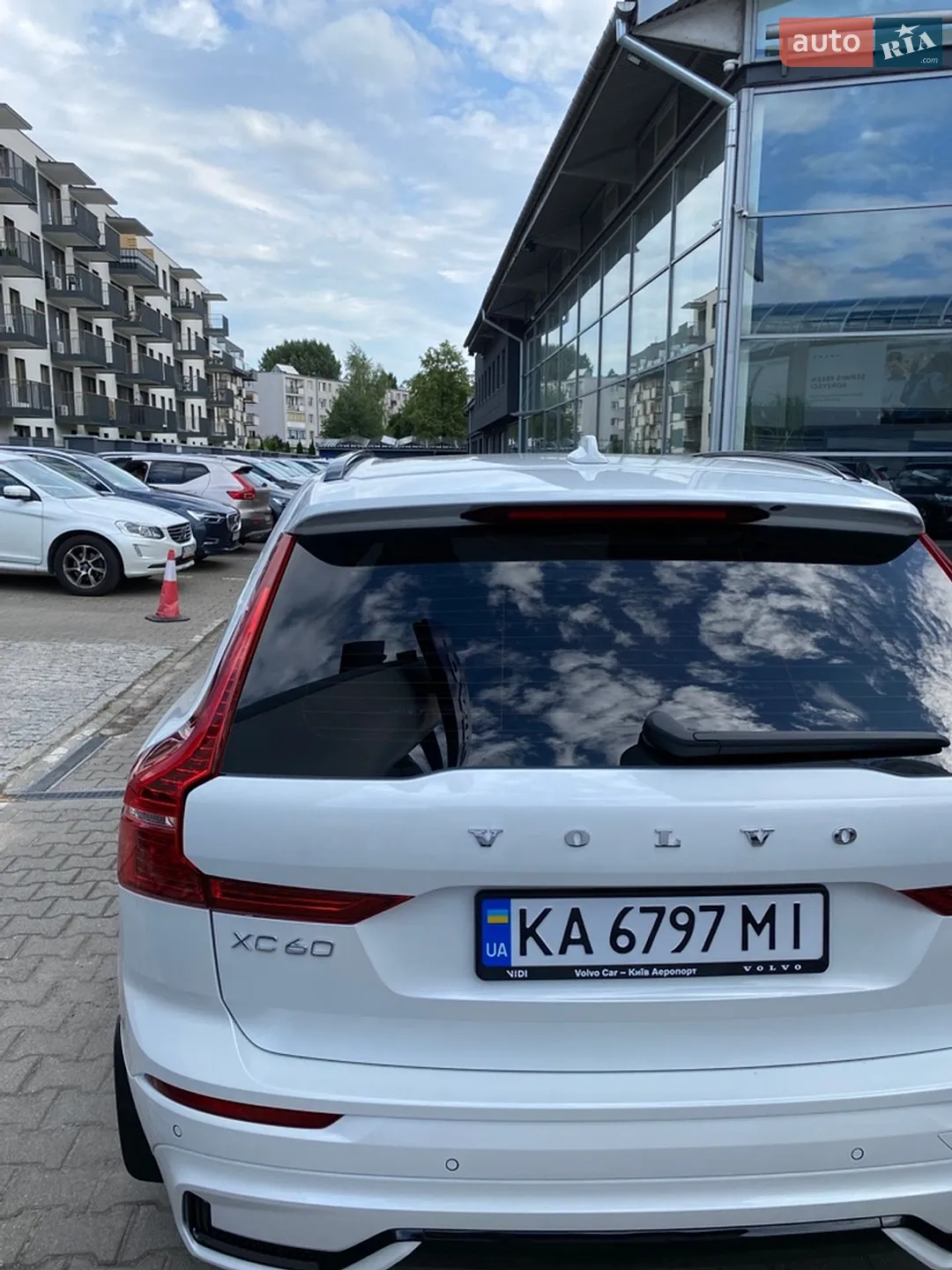 2024 Volvo XC60 - мініатюра 2