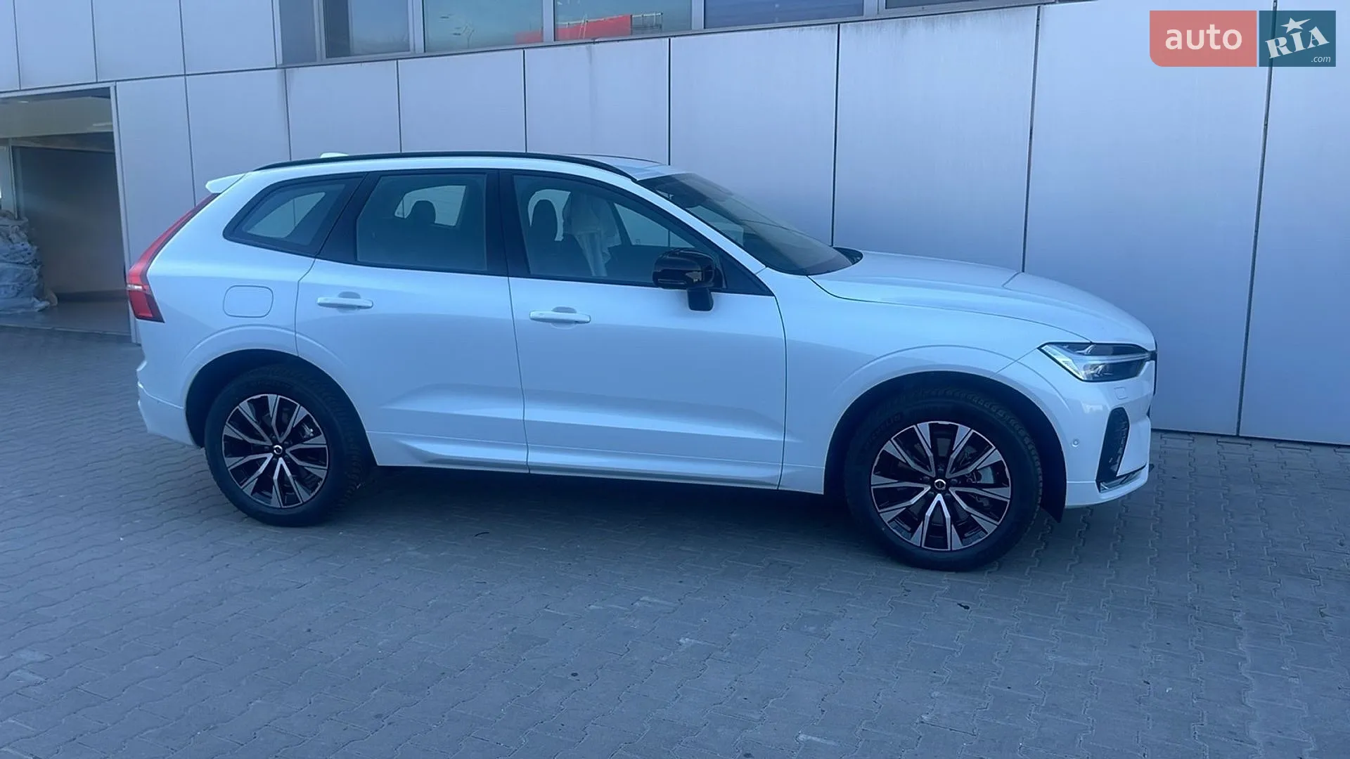 2024 Volvo XC60 - мініатюра 3