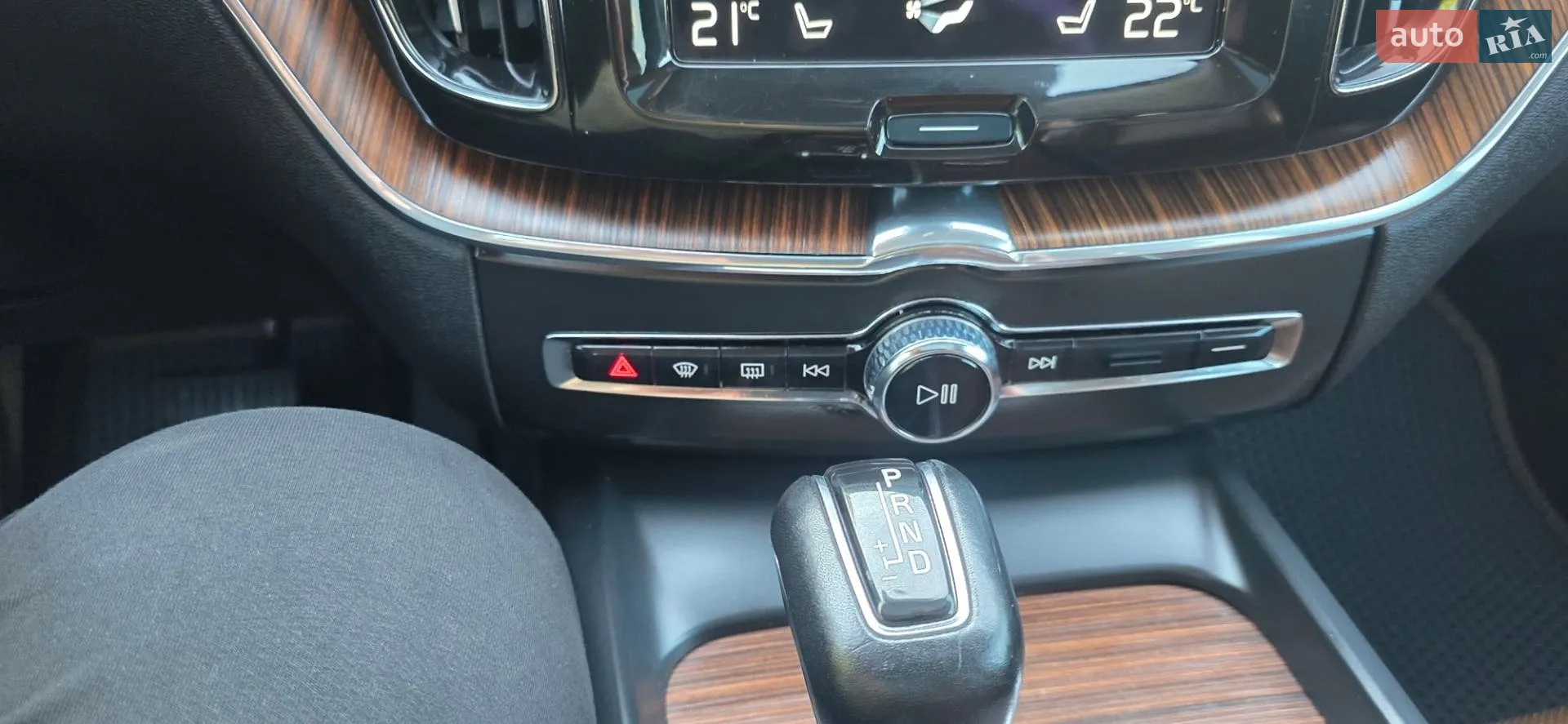 2018 Volvo XC60 - мініатюра 44
