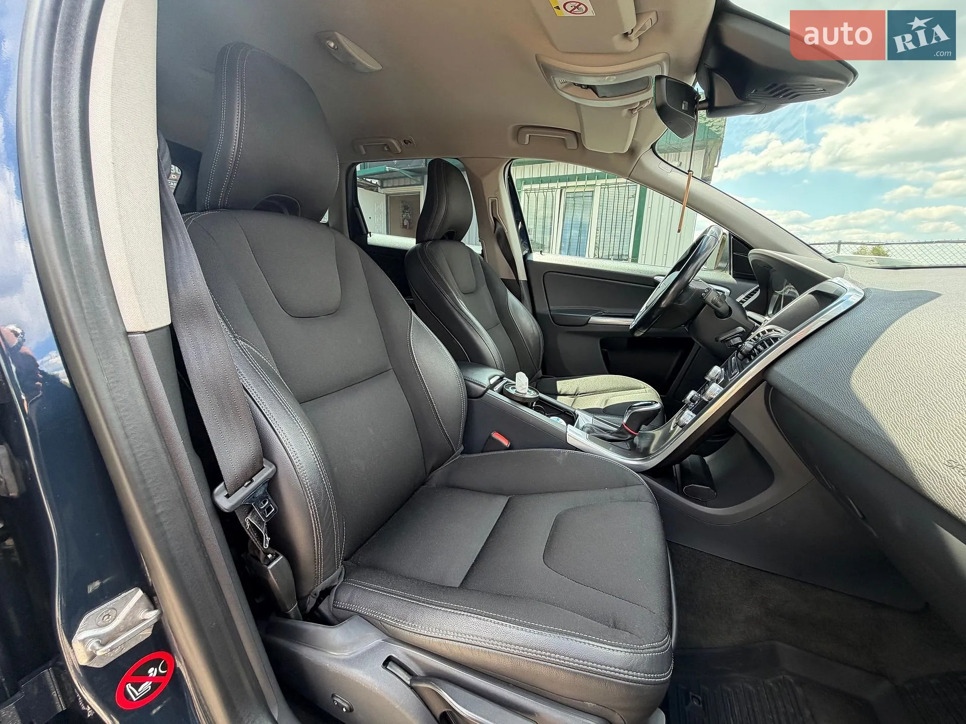 2015 Volvo XC60 - мініатюра 37