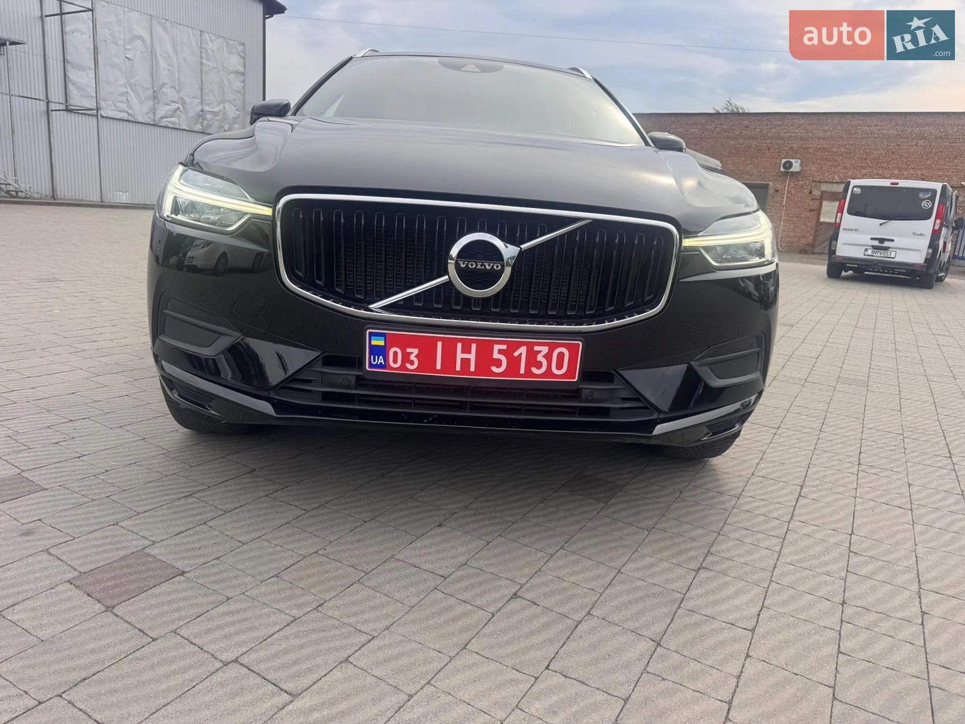 2018 Volvo XC60 - мініатюра 16
