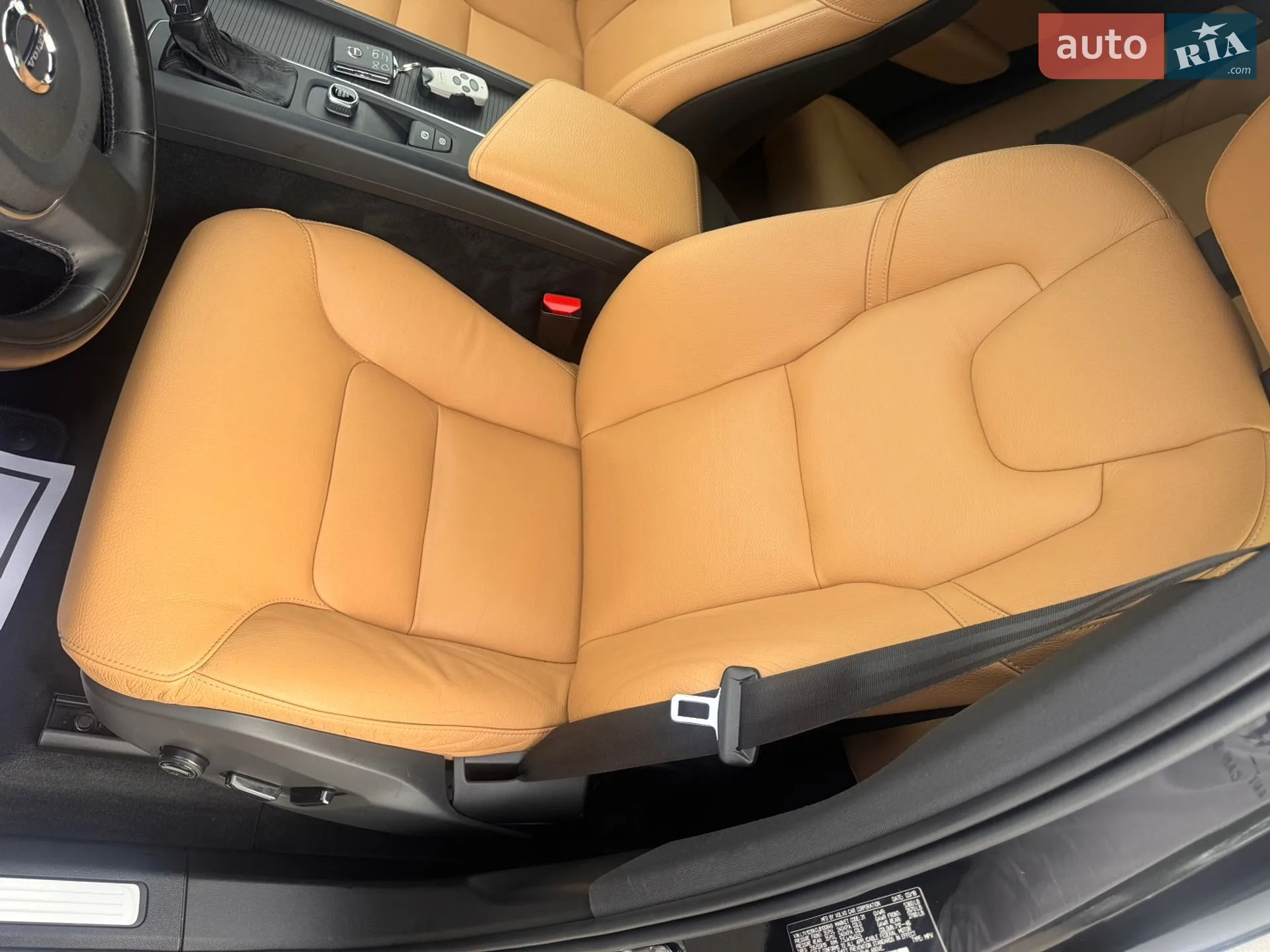 2018 Volvo XC60 - мініатюра 34