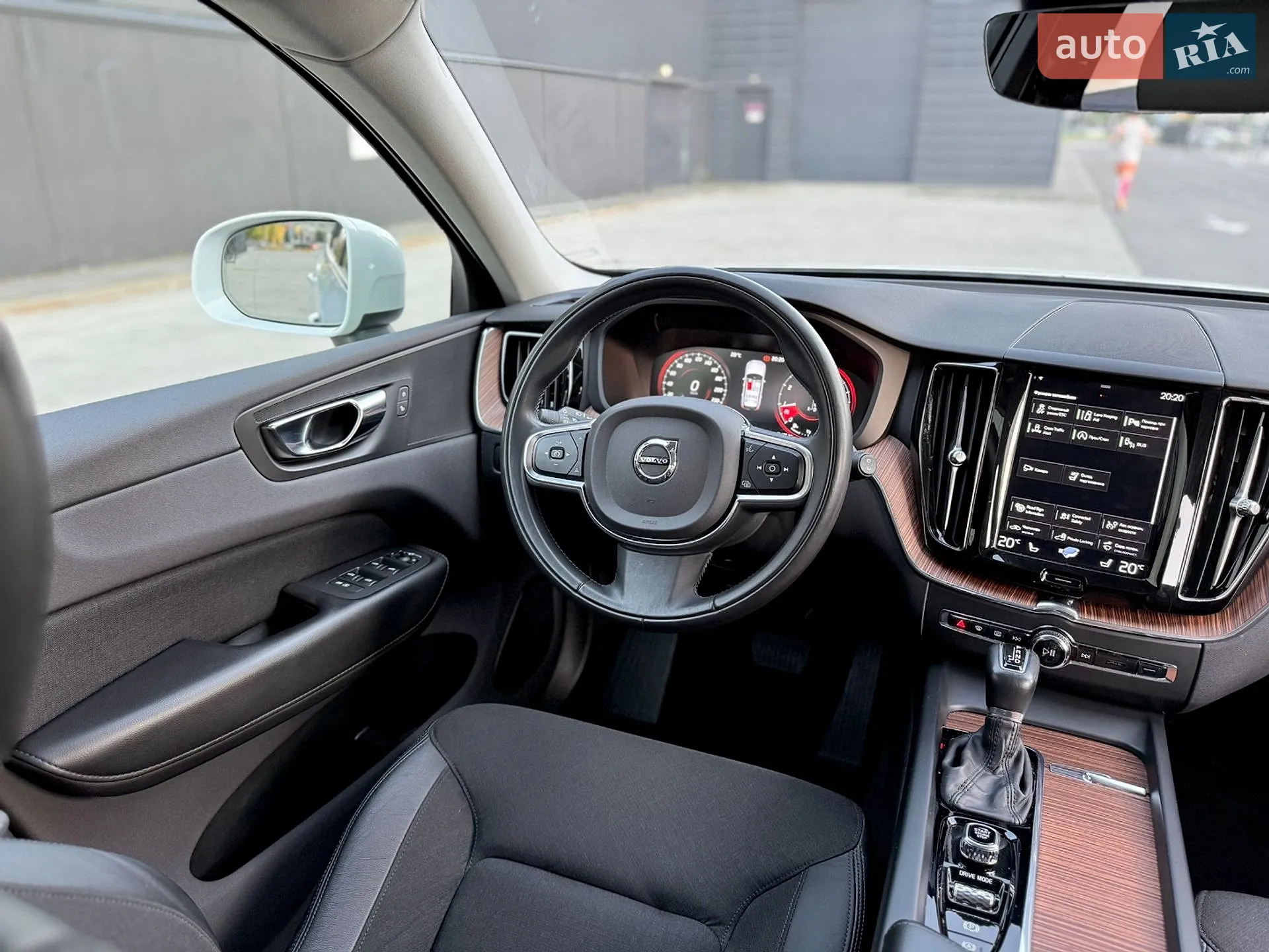 2019 Volvo XC60 - мініатюра 24