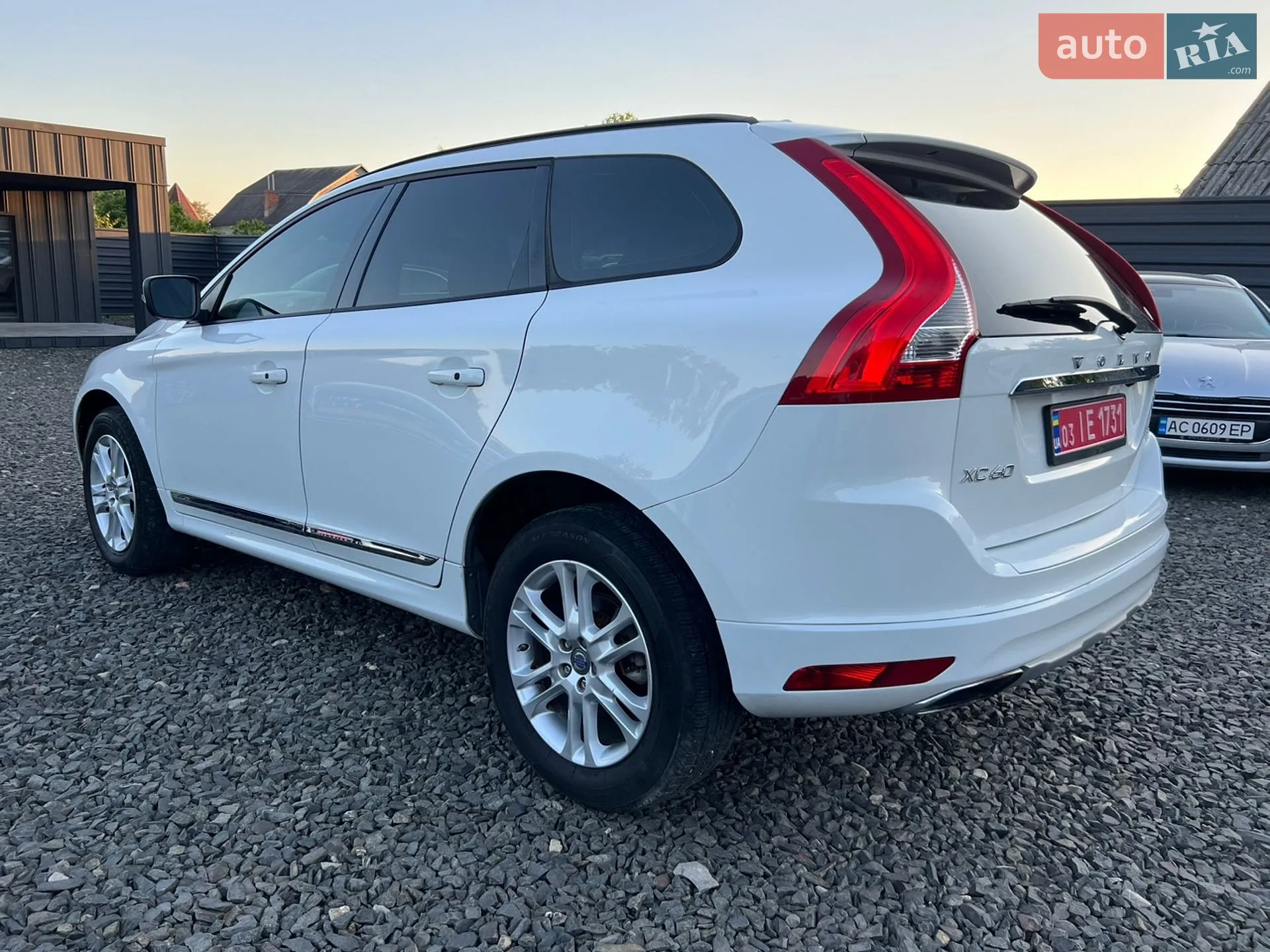 2015 Volvo XC60 - мініатюра 7