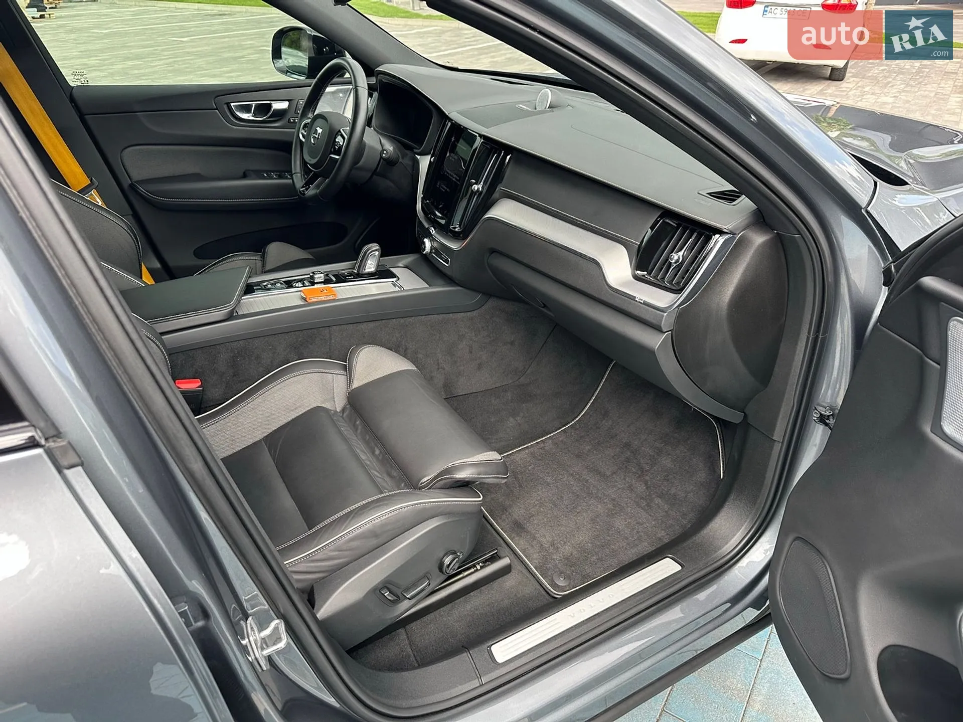 2021 Volvo XC60 - мініатюра 108