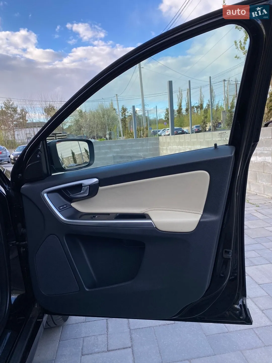 2015 Volvo XC60 - мініатюра 24