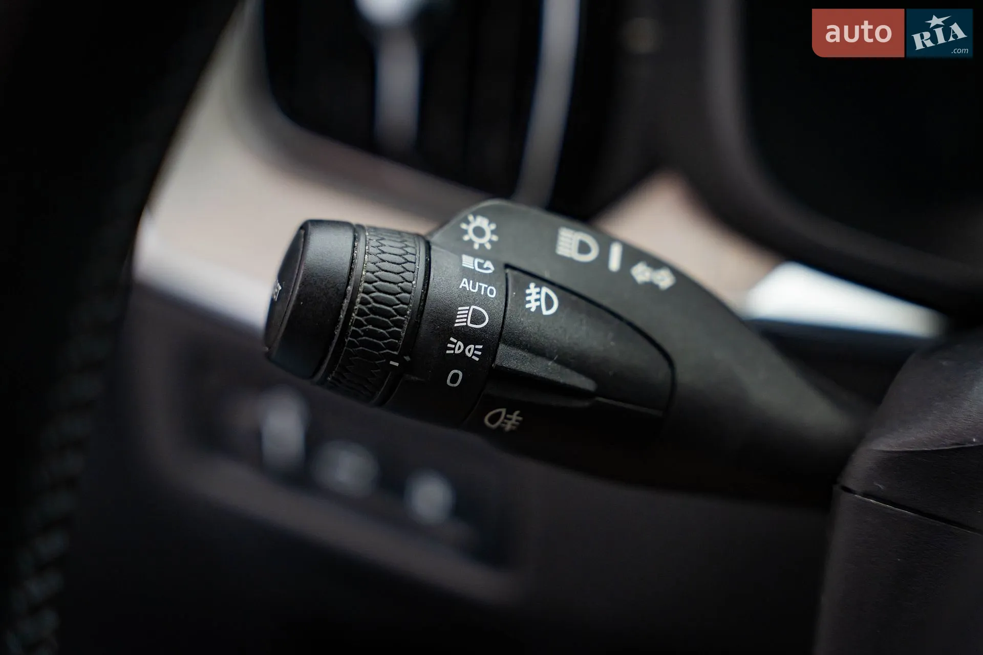 2019 Volvo XC60 - мініатюра 18
