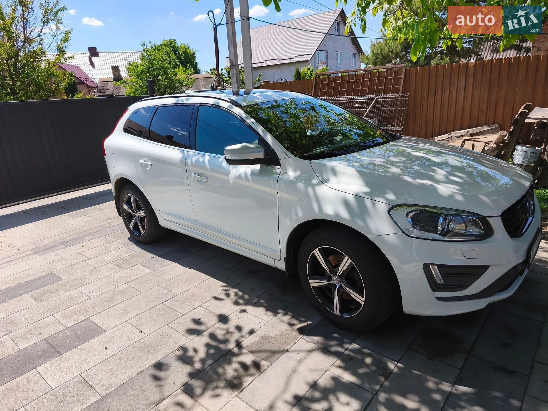 2017 Volvo XC60 - мініатюра 16