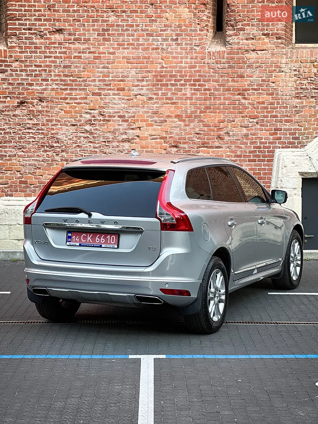 2016 Volvo XC60 - мініатюра 8