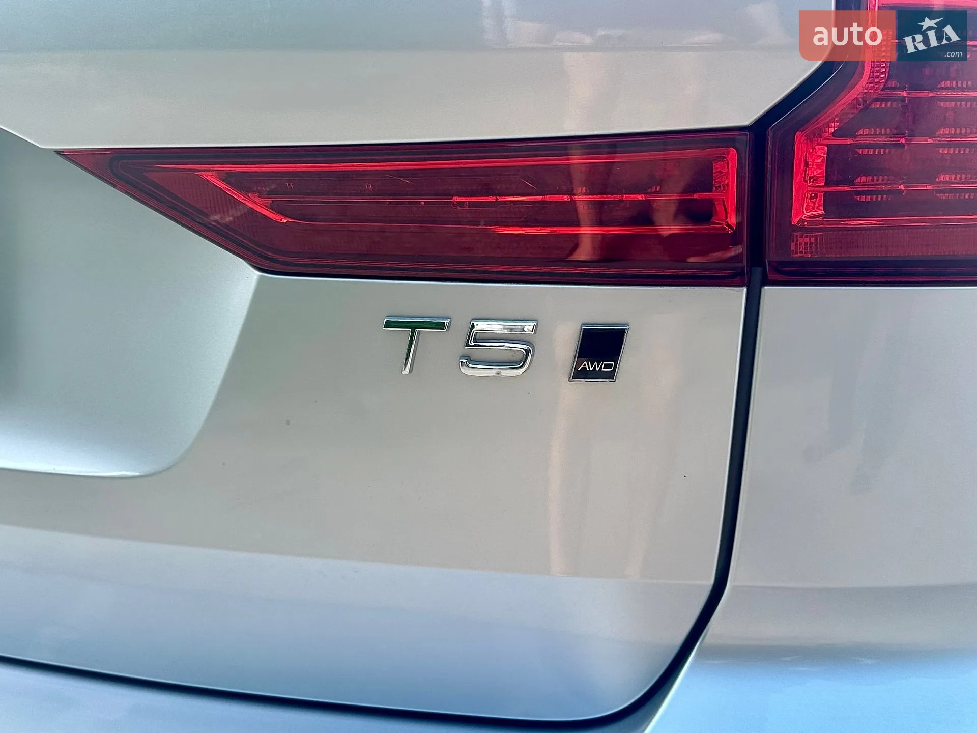 2021 Volvo XC60 - мініатюра 12