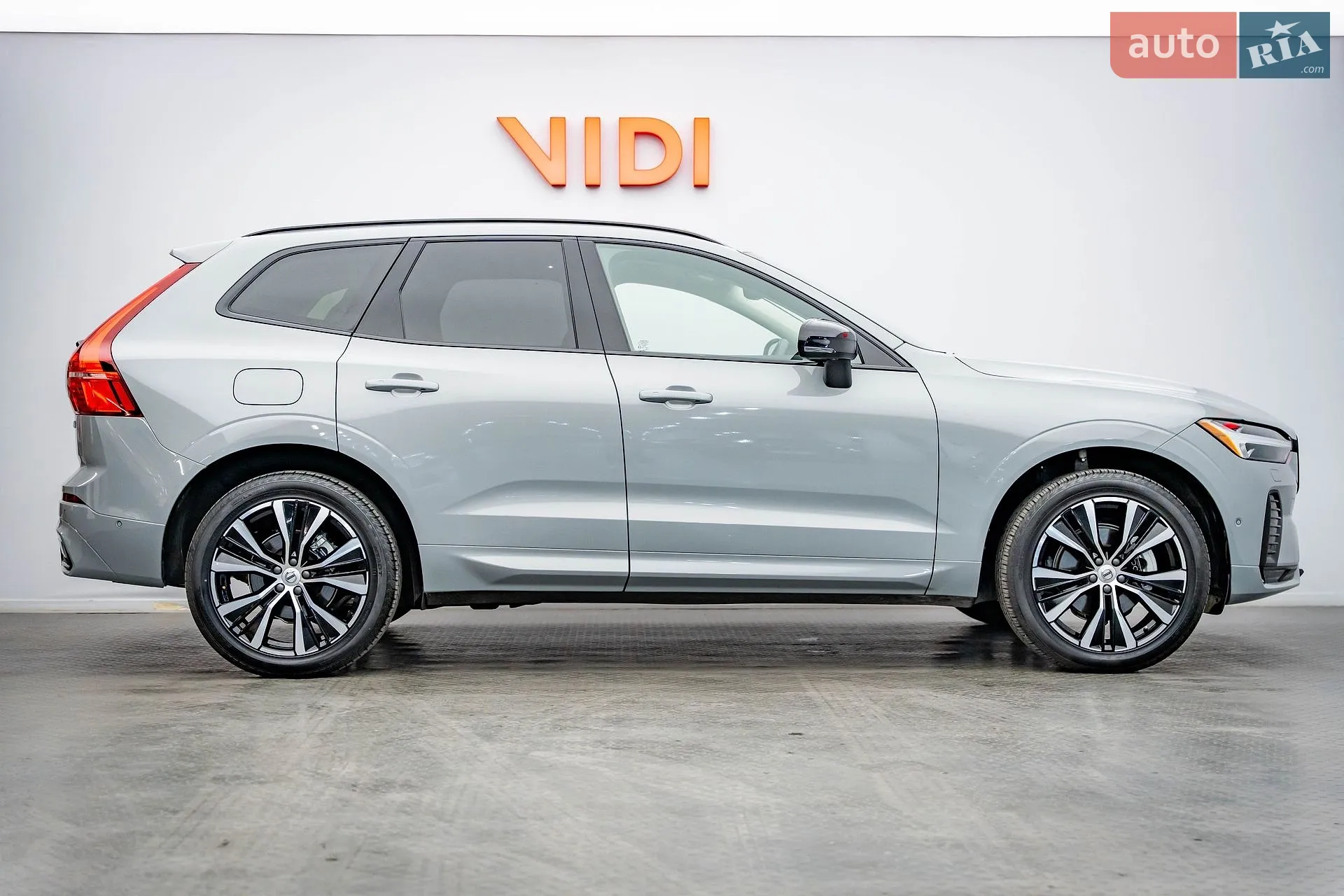 2025 Volvo XC60 - мініатюра 4