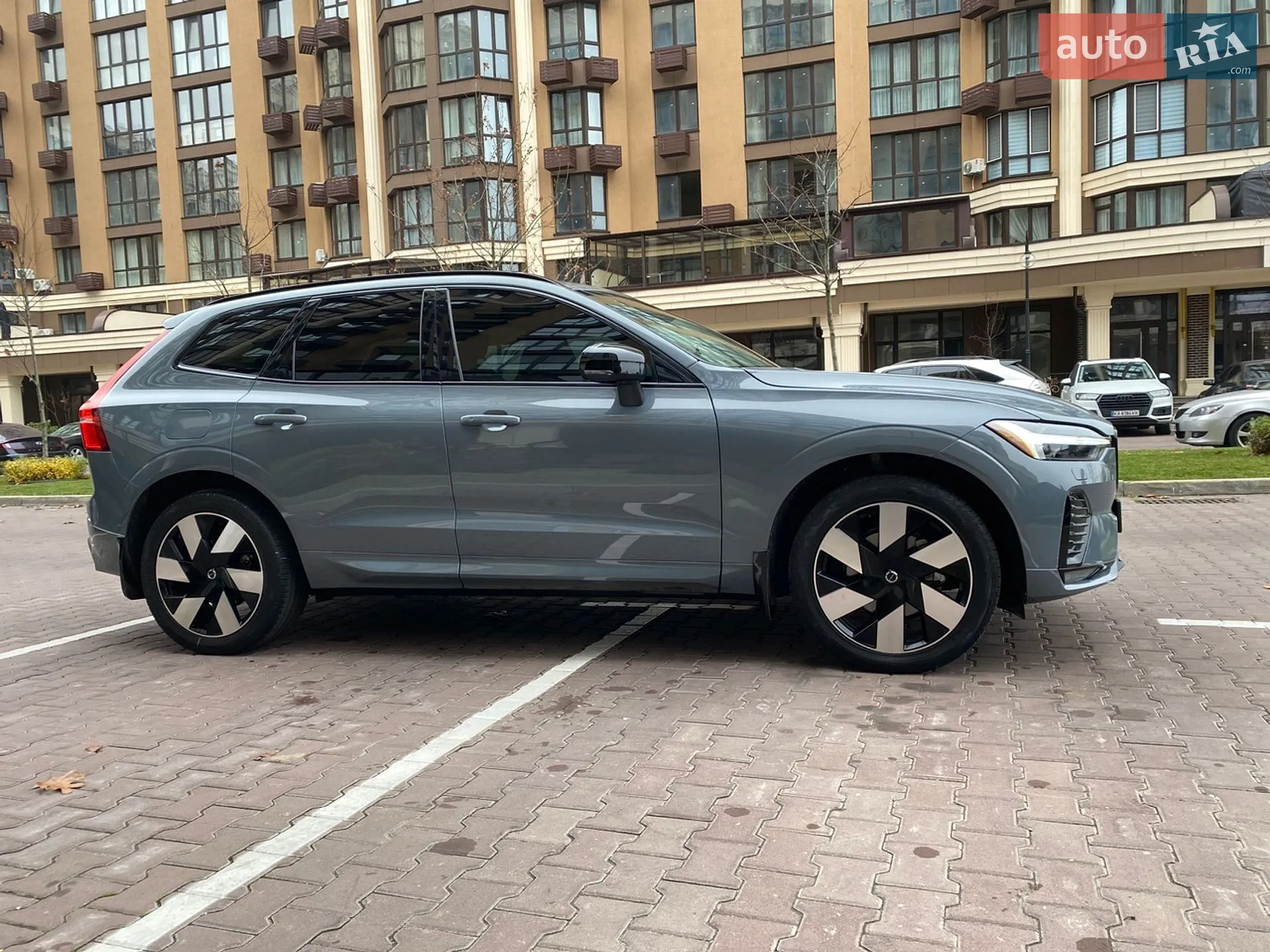 2023 Volvo XC60 - мініатюра 6