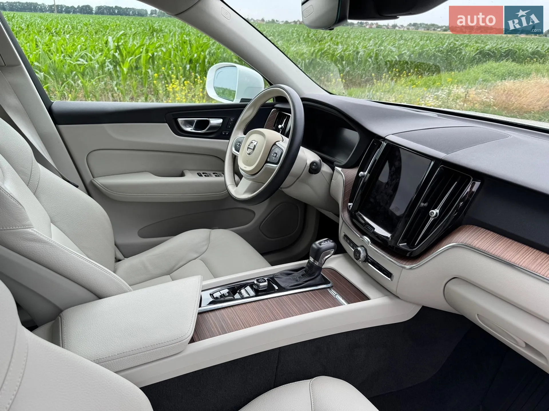 2021 Volvo XC60 - мініатюра 4