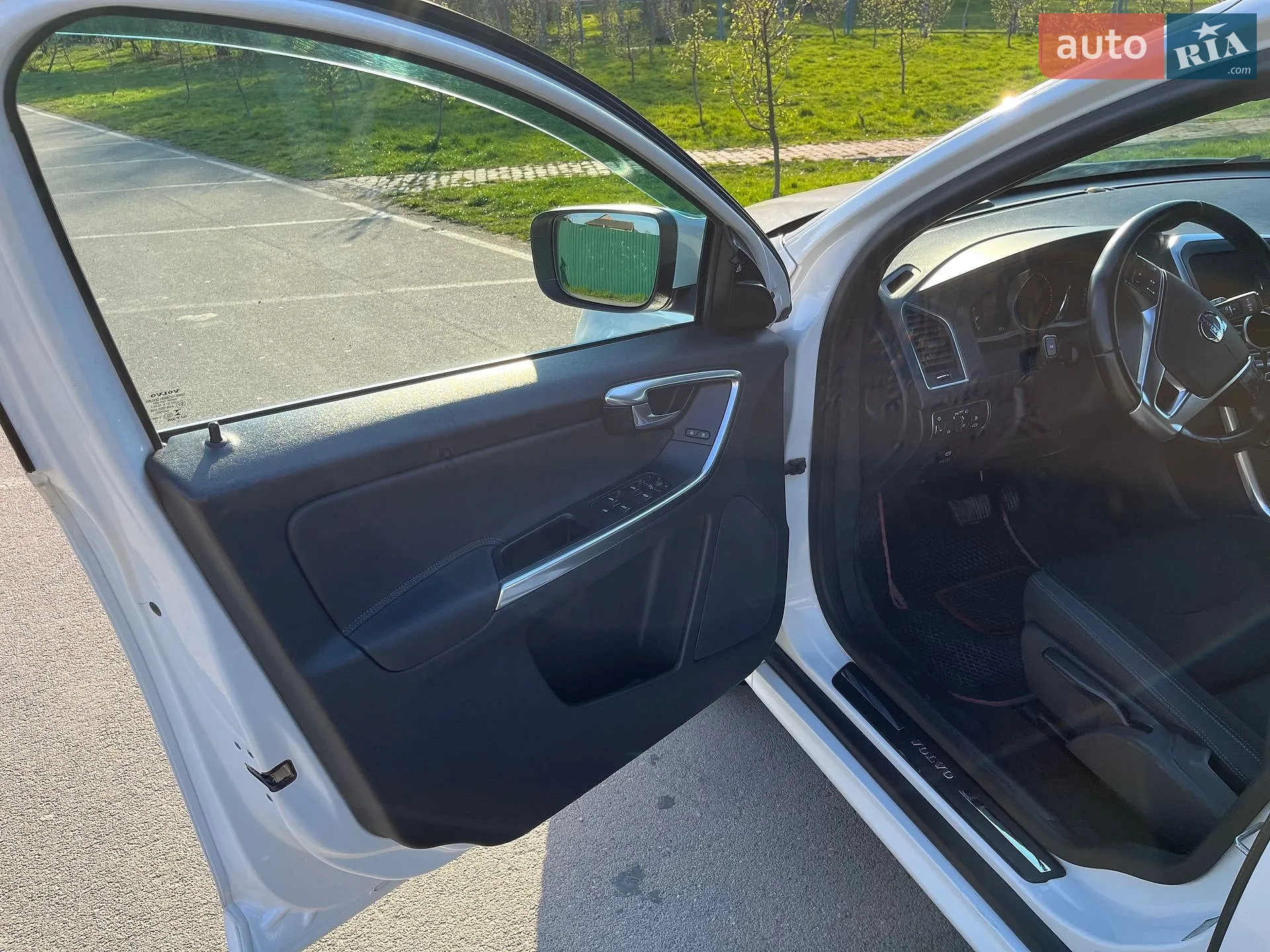 2014 Volvo XC60 - мініатюра 33