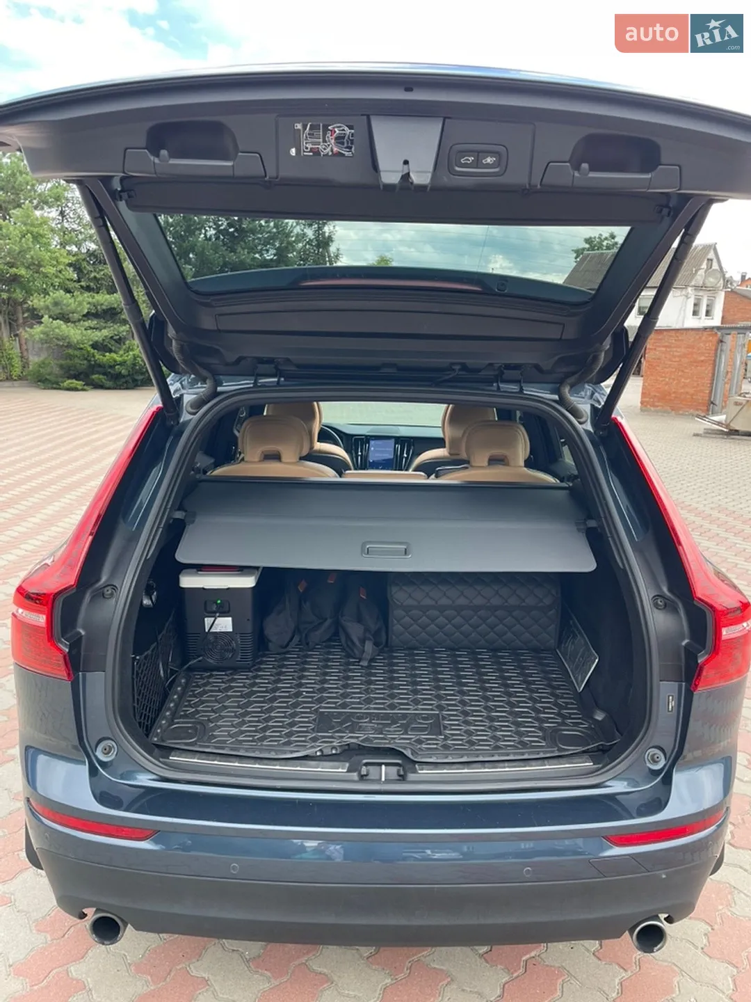 2019 Volvo XC60 - мініатюра 13