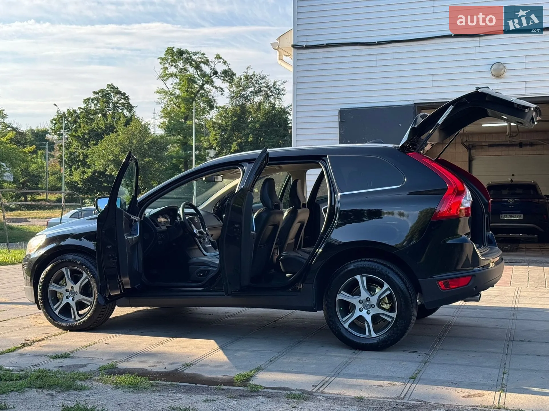 VOLVO XC60 2011 VIN YV4902DZ4B2185458 фото оголошення 44 з 61