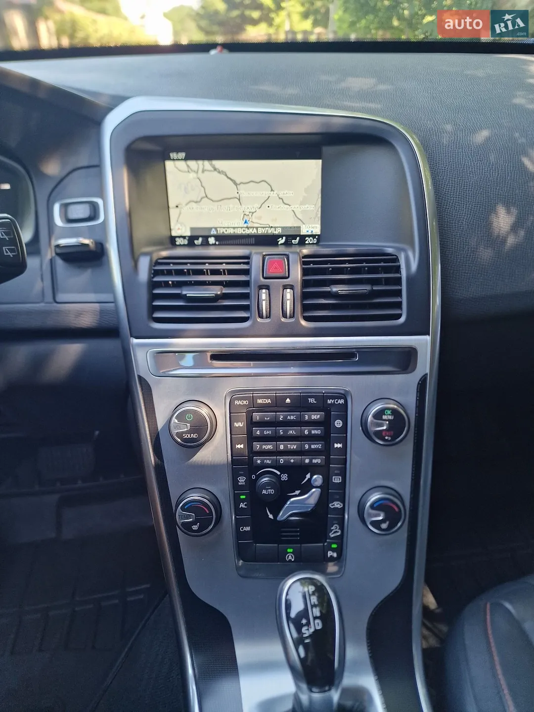 2015 Volvo XC60 - мініатюра 18