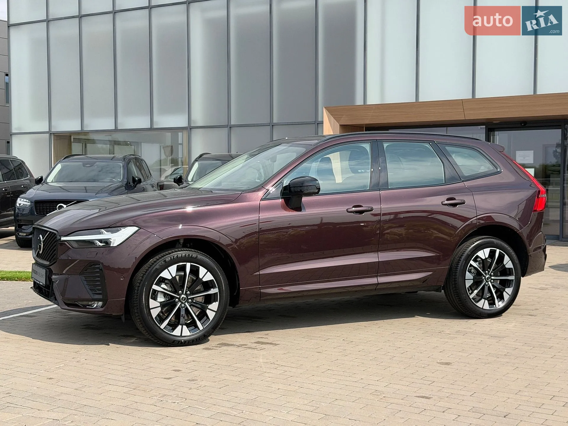 2025 Volvo XC60 - мініатюра 3