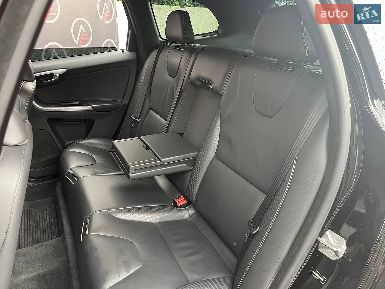 2016 Volvo XC60 - мініатюра 12