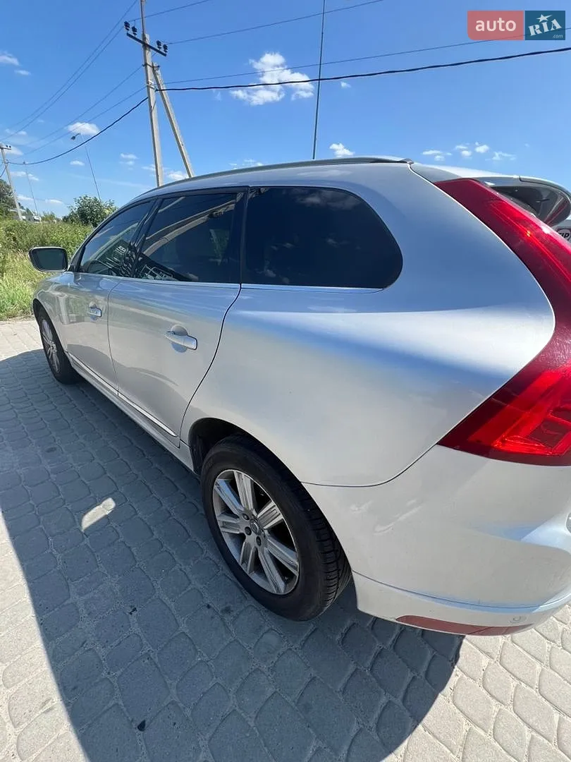 2016 Volvo XC60 - мініатюра 8