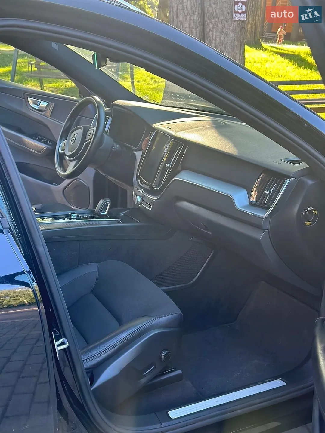 2019 Volvo XC60 - мініатюра 5