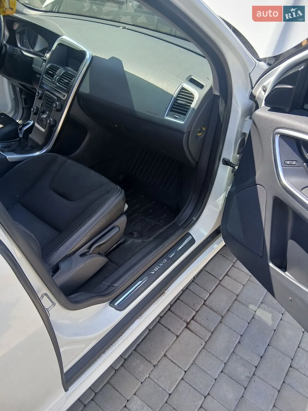 2015 Volvo XC60 - мініатюра 4