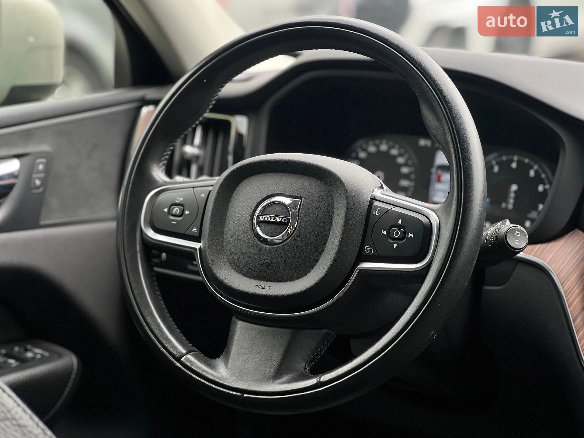 2020 Volvo XC60 - мініатюра 24