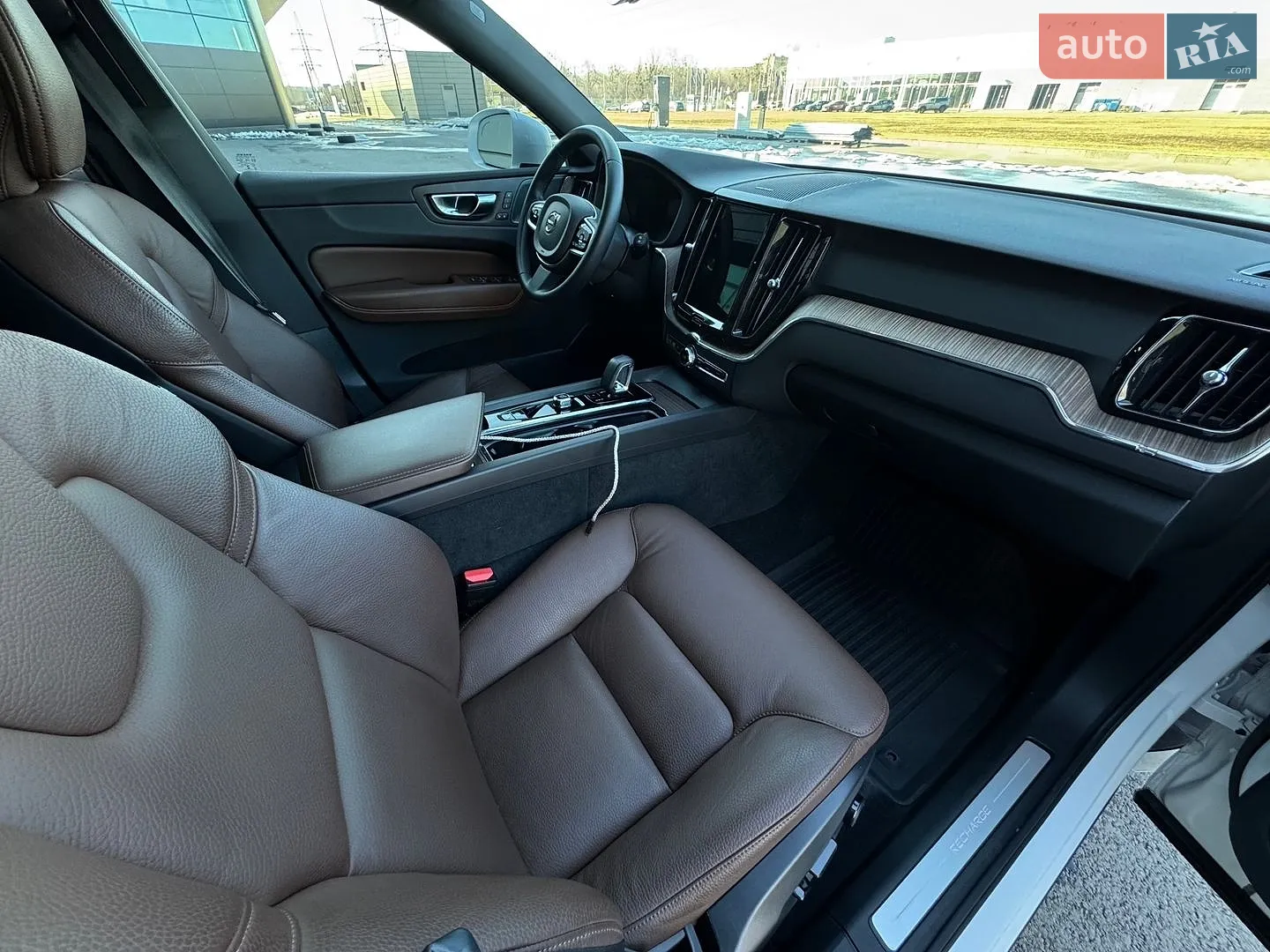 2022 Volvo XC60 - мініатюра 11