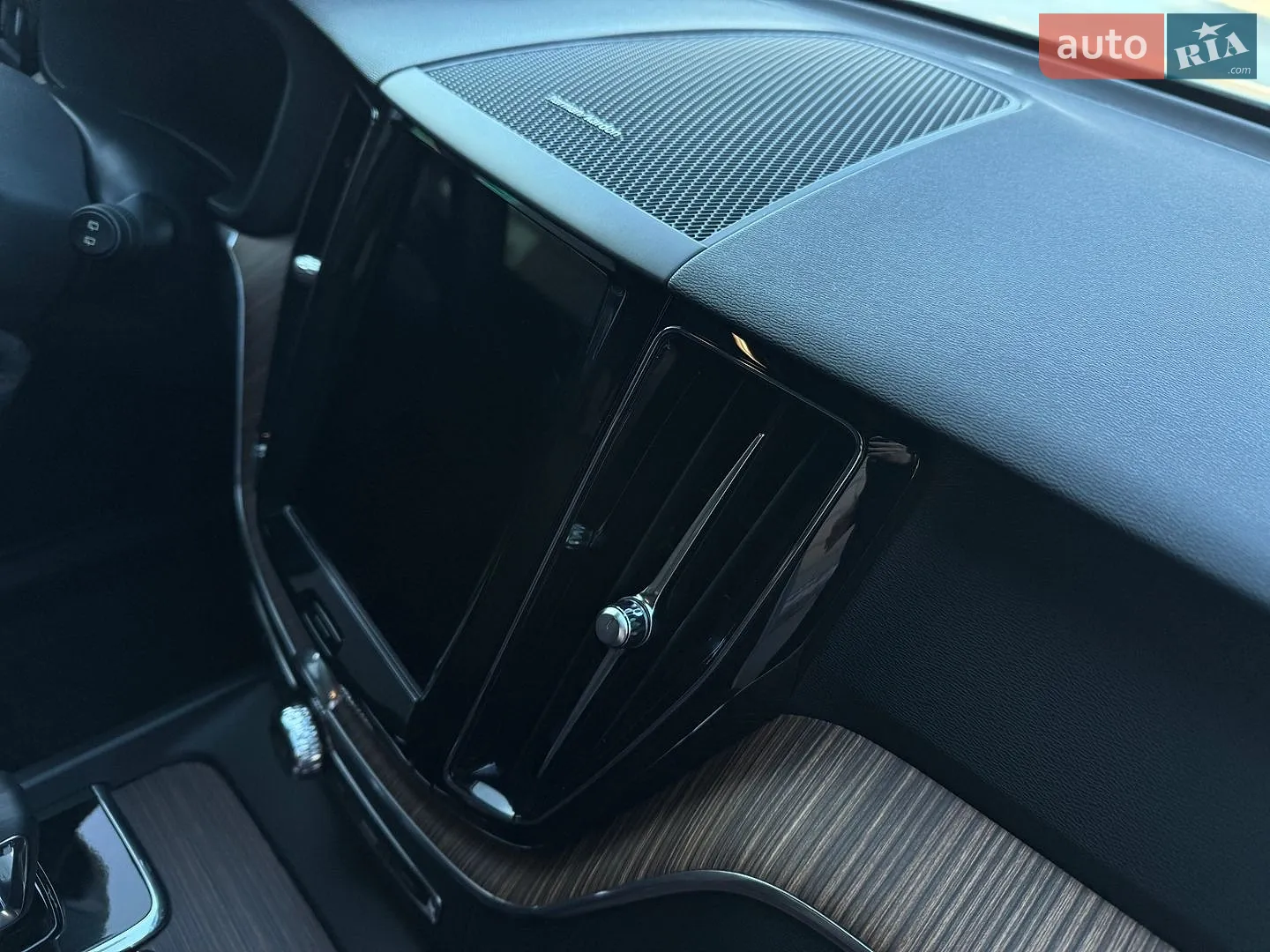 2022 Volvo XC60 - мініатюра 13