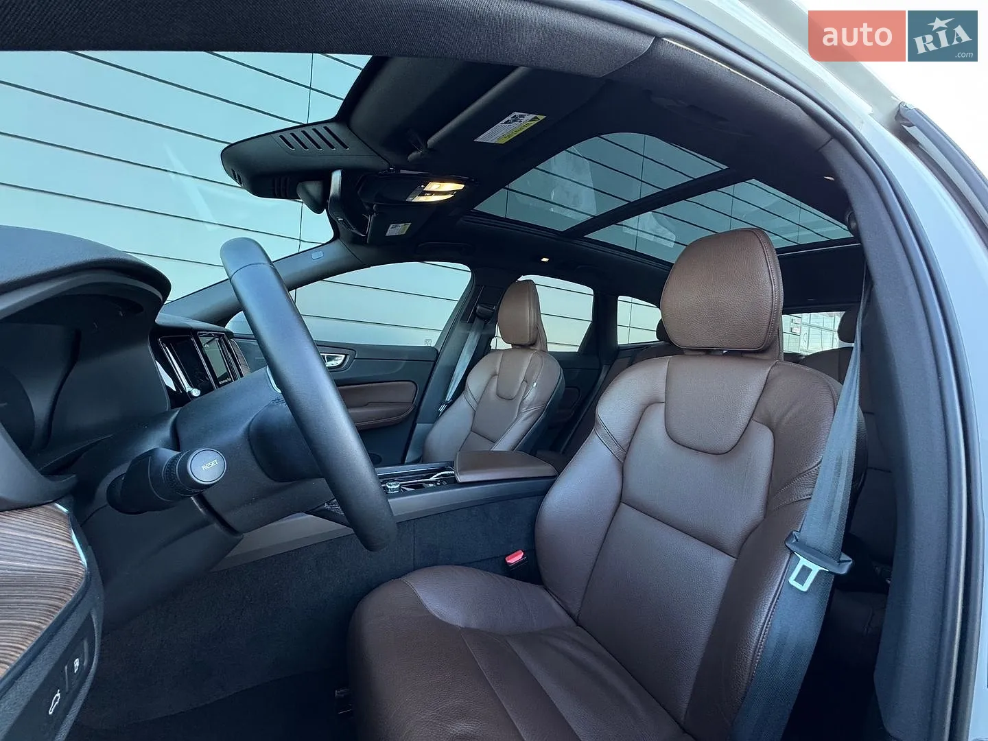 2022 Volvo XC60 - мініатюра 16