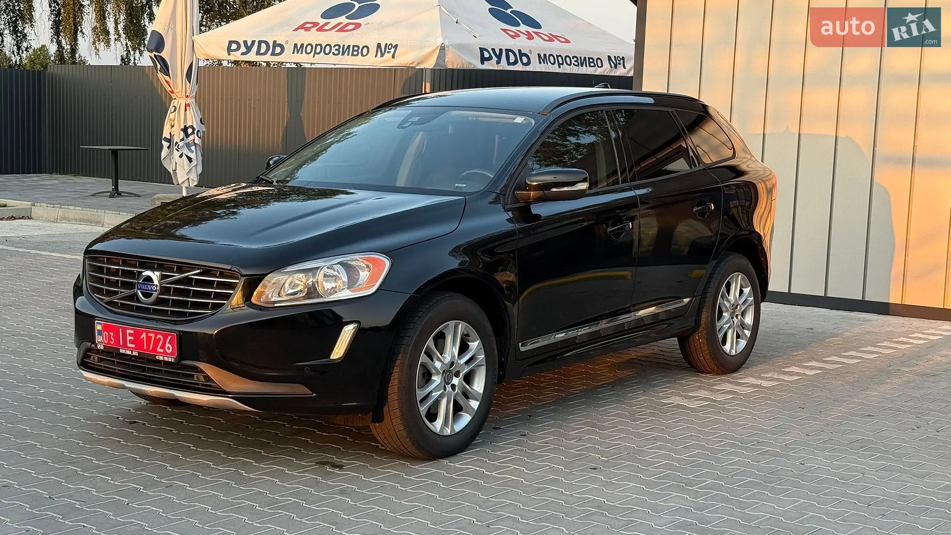 2016 Volvo XC60 - мініатюра 2