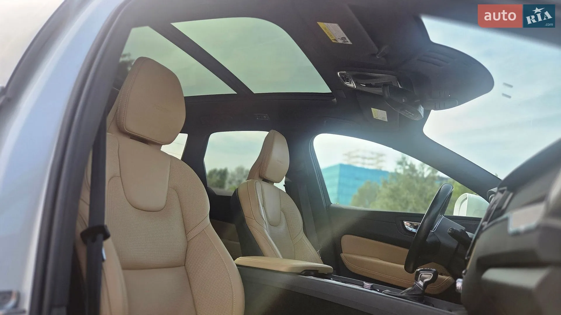 2018 Volvo XC60 - мініатюра 19