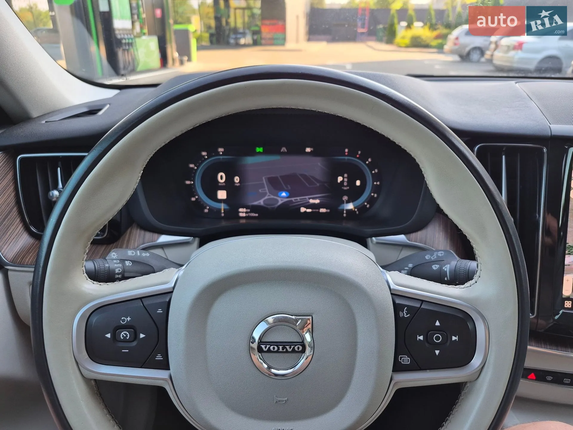 2021 Volvo XC60 - мініатюра 18
