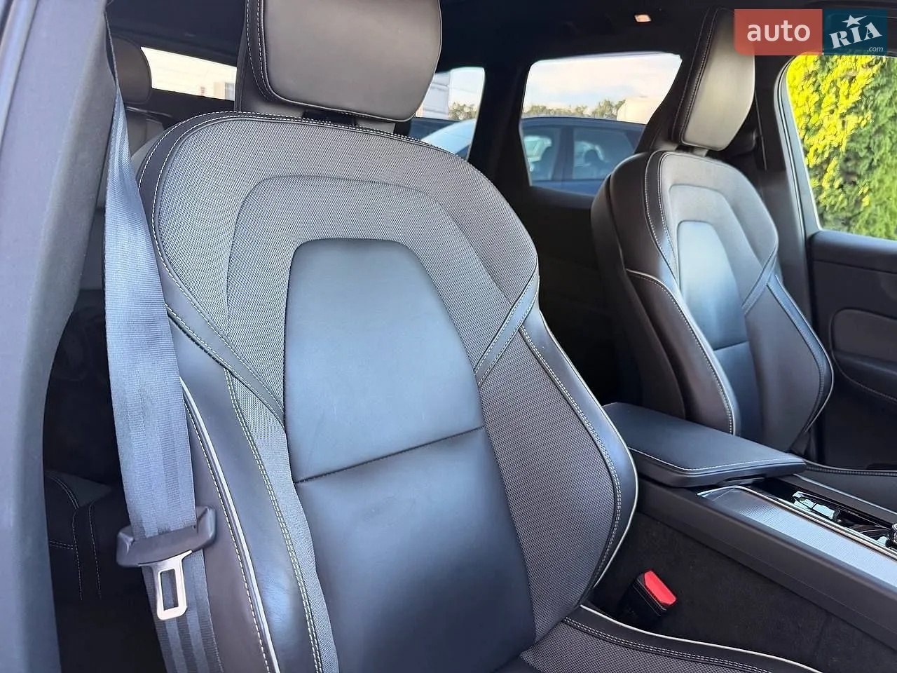 2024 Volvo XC60 - мініатюра 31