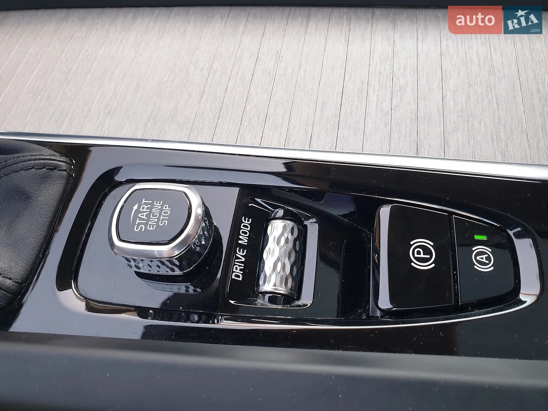 2017 Volvo XC60 - мініатюра 42