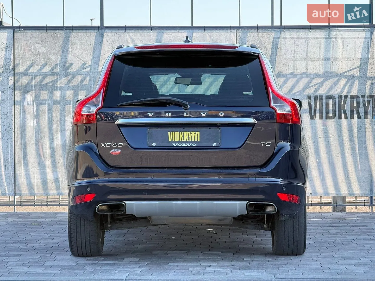 2016 Volvo XC60 - мініатюра 17