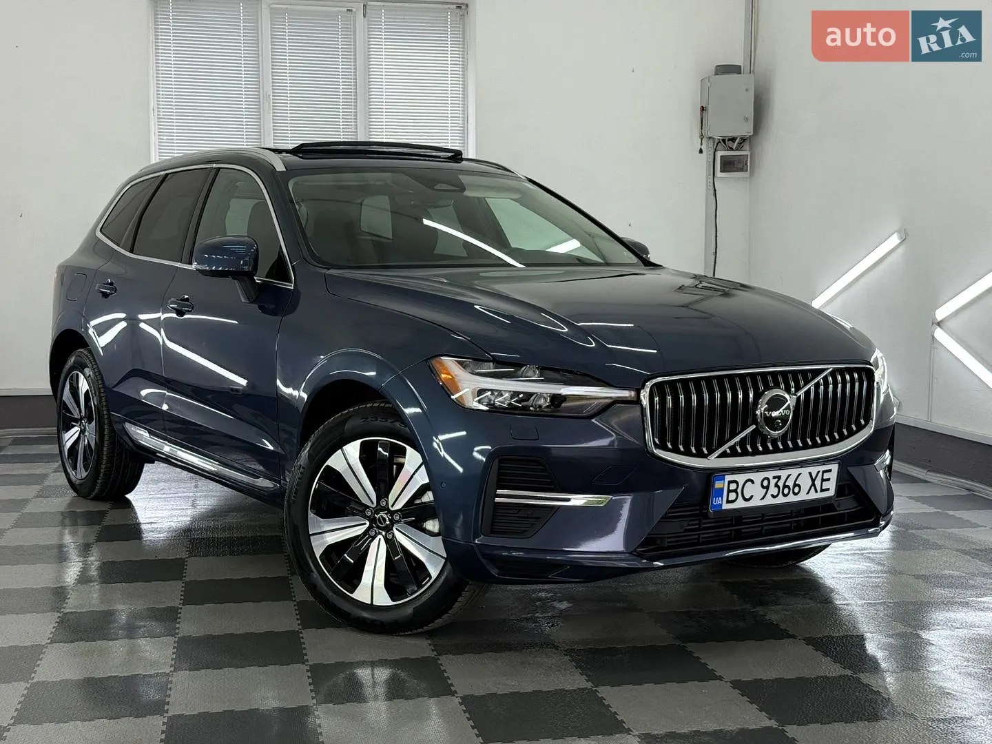 2023 Volvo XC60 - мініатюра 6