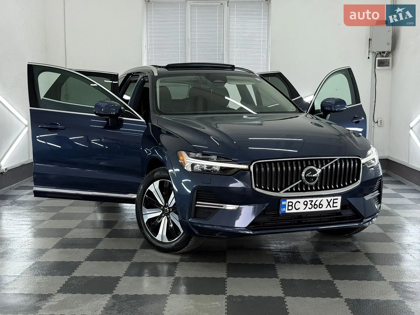 2023 Volvo XC60 - мініатюра 8