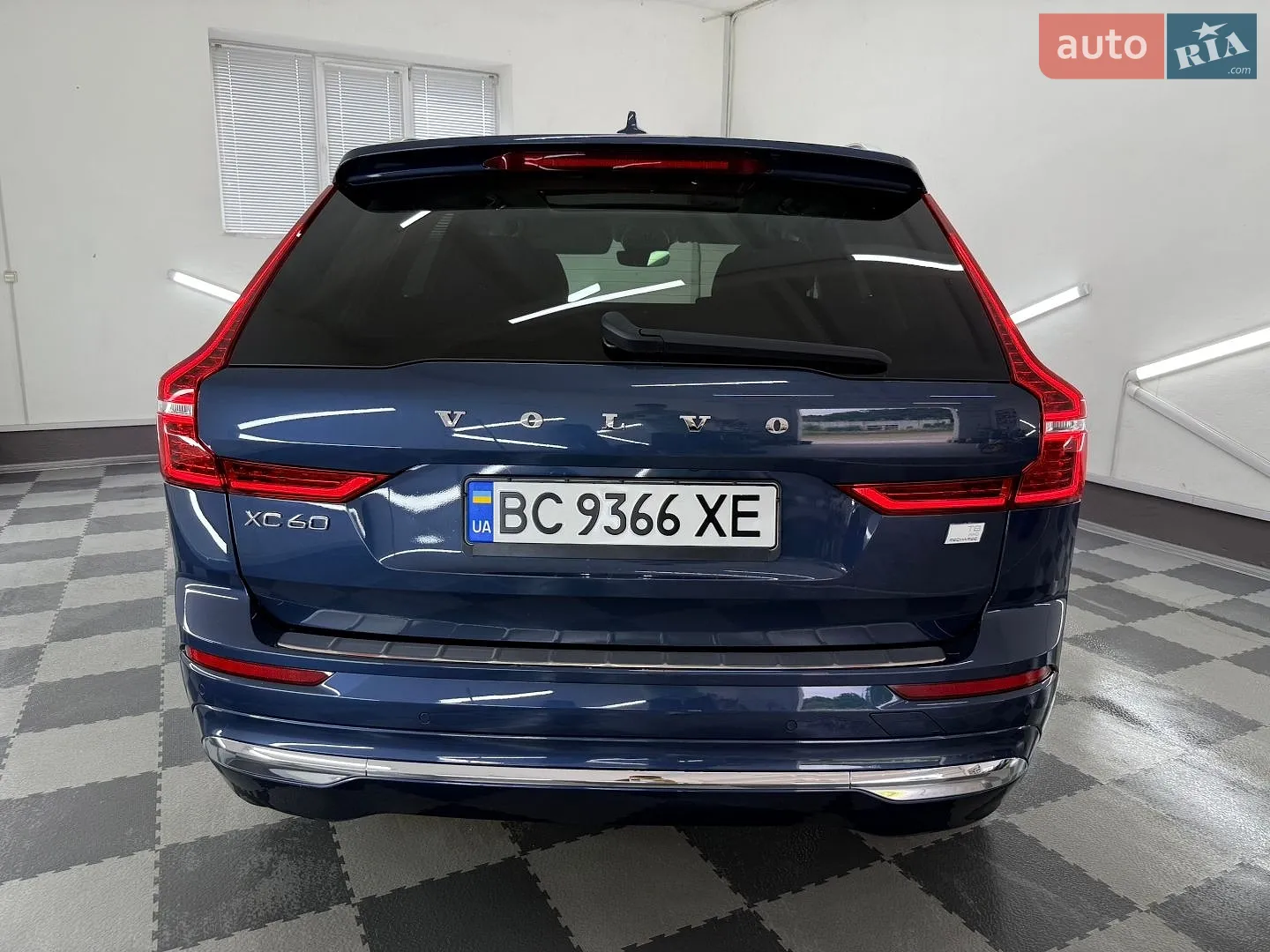 2023 Volvo XC60 - мініатюра 10