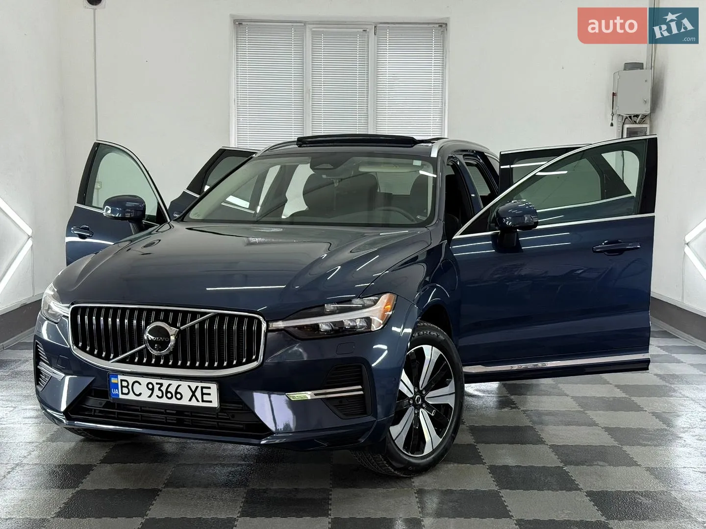 2023 Volvo XC60 - мініатюра 4