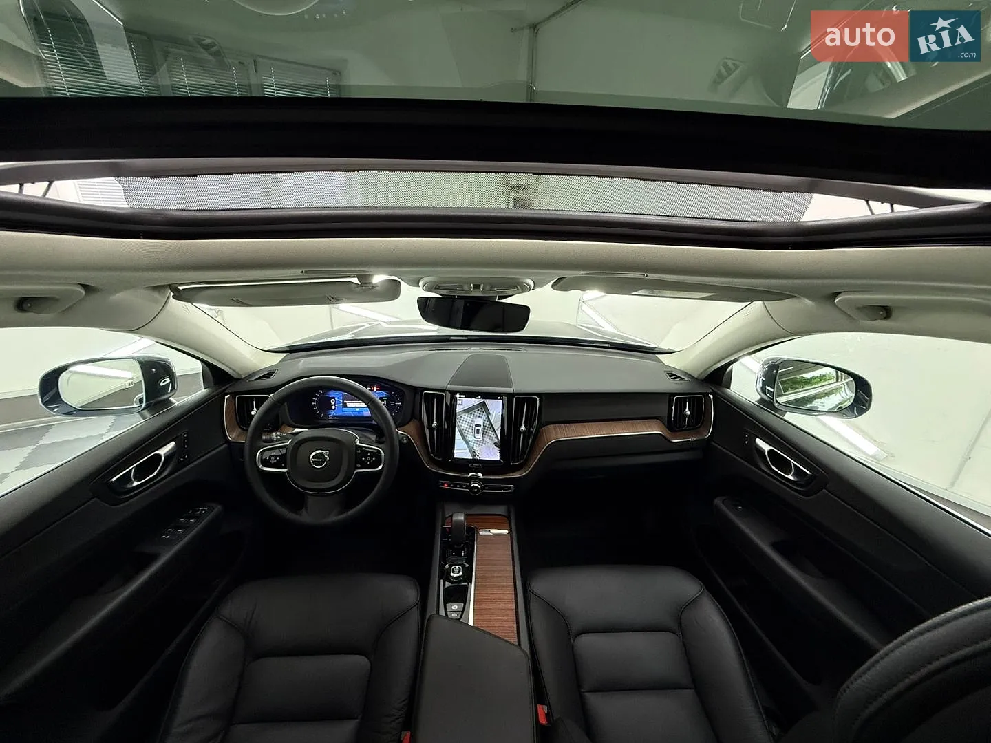 2023 Volvo XC60 - мініатюра 25