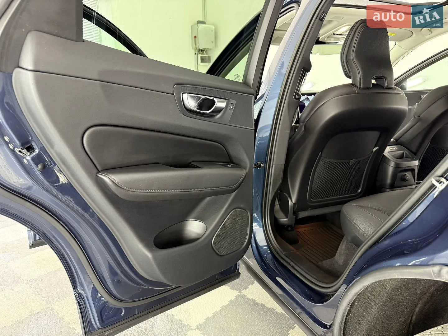 2023 Volvo XC60 - мініатюра 43